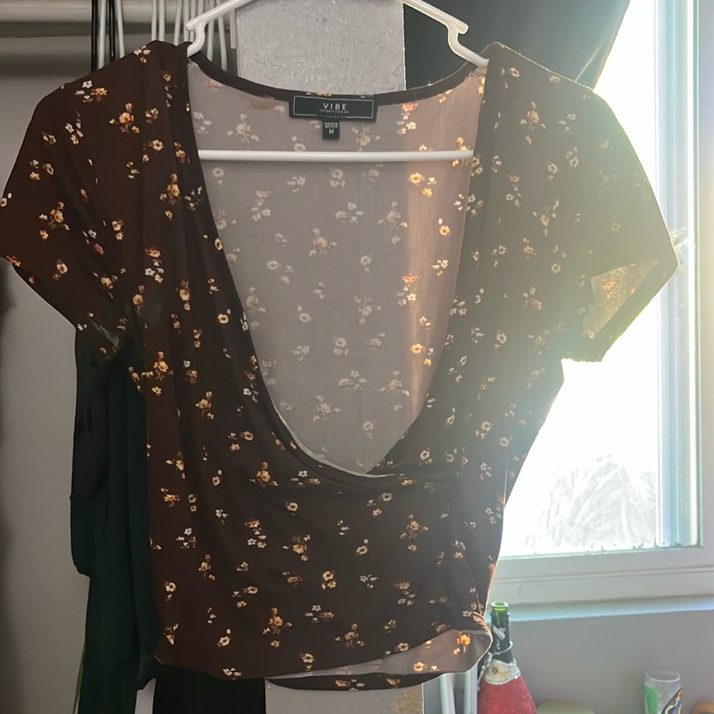brown flower crop top
